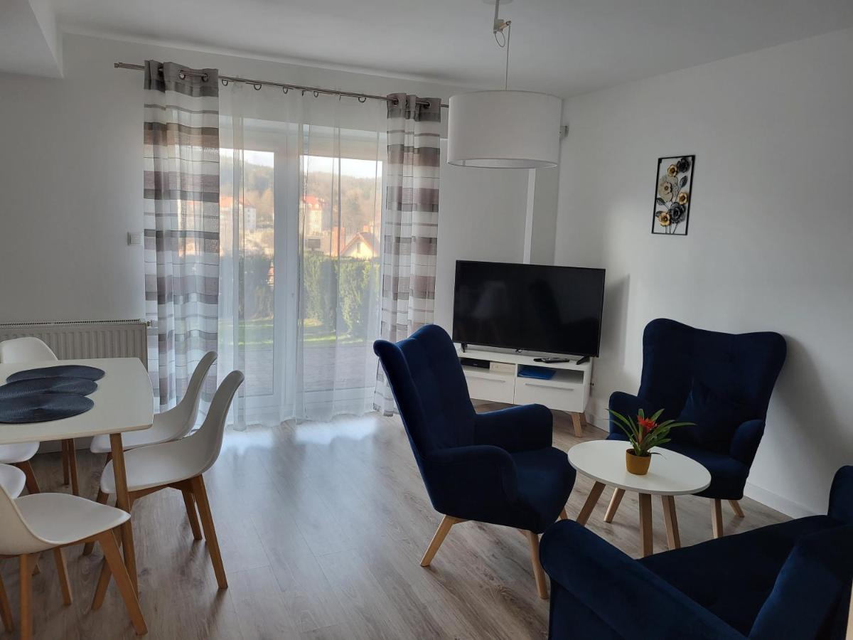 Apartament Z Widokiem-Blizej Zdroju Polanica-Zdroj Exterior photo