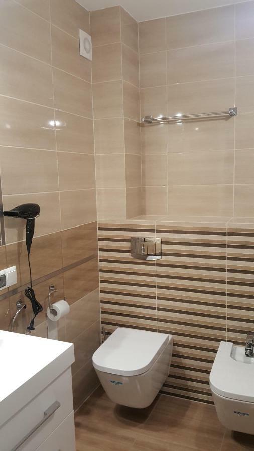 Apartament Z Widokiem-Blizej Zdroju Polanica-Zdroj Exterior photo